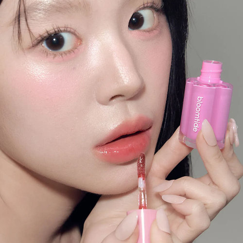 韩国直邮 bloomtide水光丰润唇蜜 Flesh Lip Gloss水光丰润唇蜜