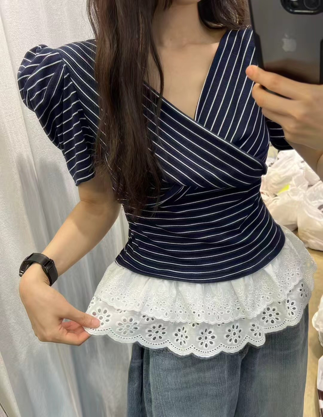夏季新款 气质显瘦短袖 V领蕾丝花边条纹拼接泡泡袖T恤女