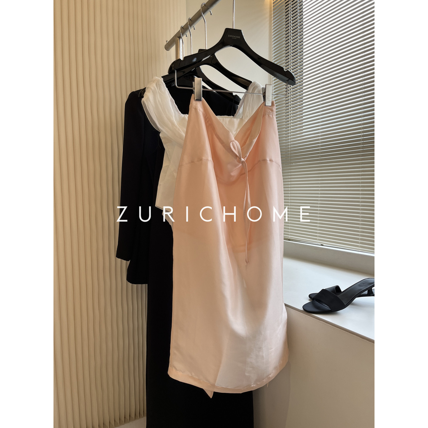 孤ZURICH HOME 夏日轻薄 灵动宽松休闲粉色系带真丝后开叉半裙