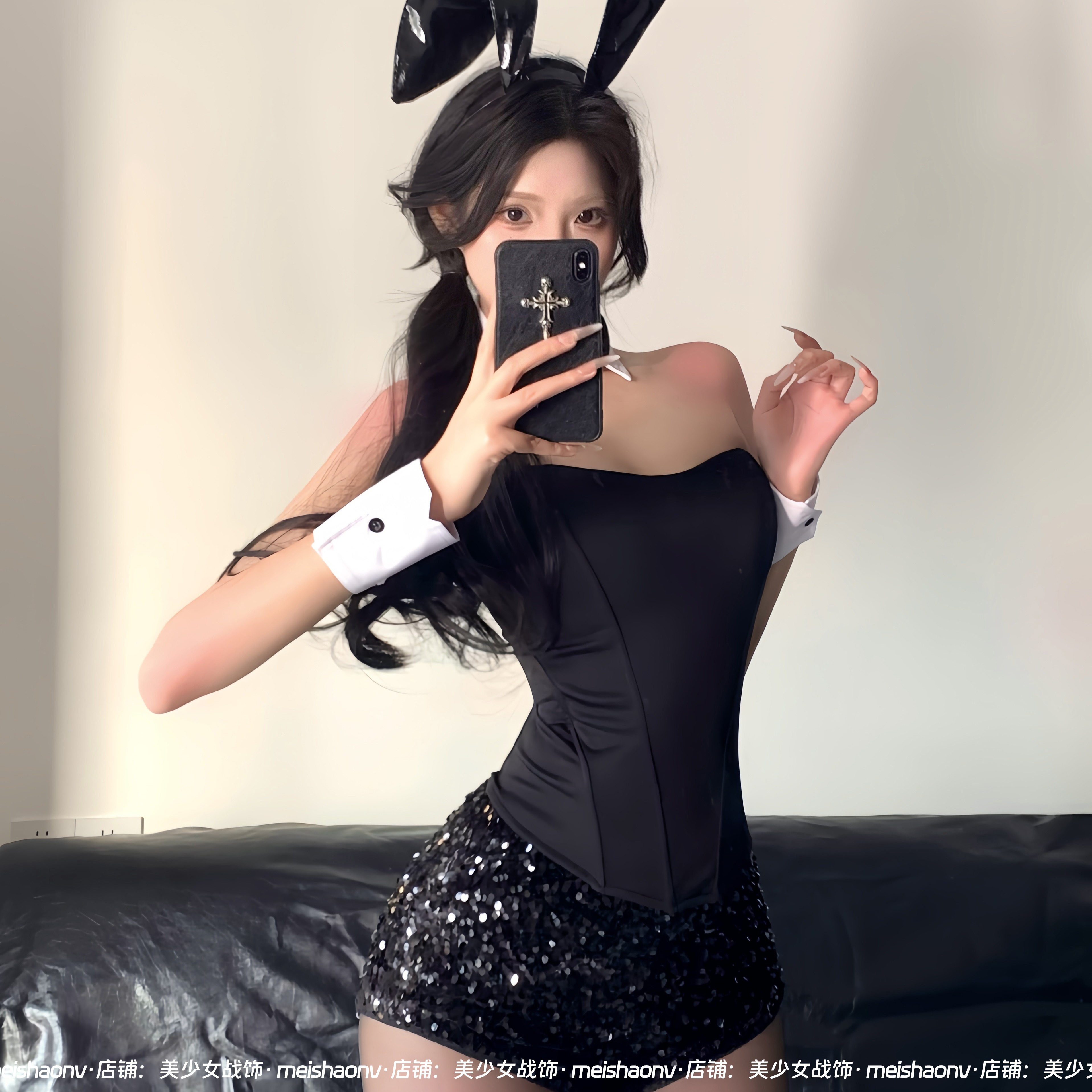 美少女战饰 纯欲兔姬兔女郎分体套装闪片短款裹胸一字肩舞蹈演出