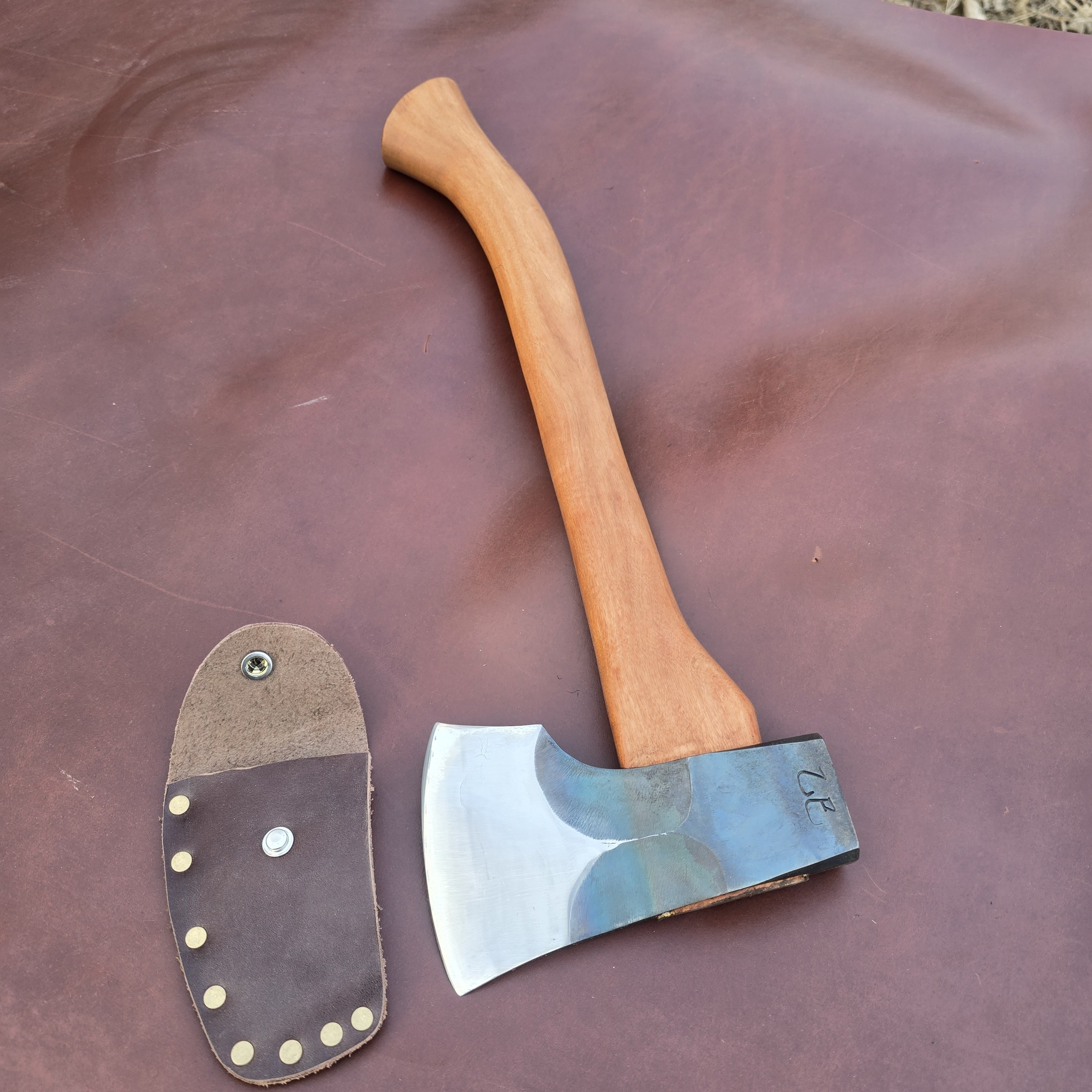 【烤蓝斧子】85锰钢手工锻打锻造的斧子手柄是35cm收藏把玩小斧头,户外/登山/野营/旅行用品,工兵斧/营地斧,淘宝优惠券,粉丝福利购,淘宝优惠卷