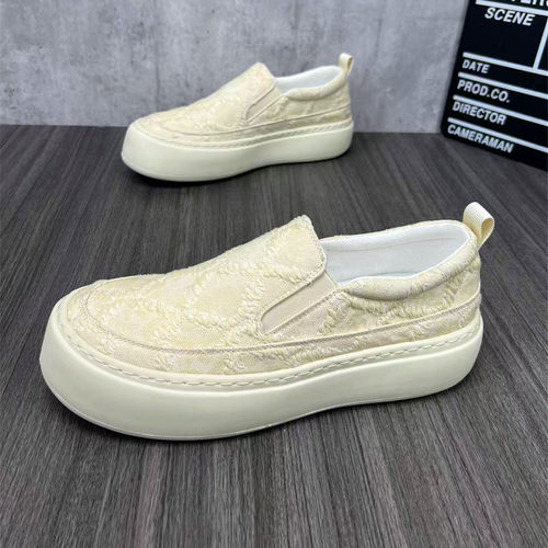 时尚潮流增高鞋软底舒适板鞋