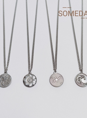 钛钢复古天空海洋项链女时尚情侣星星月亮锁骨链送闺蜜吊坠毛衣链