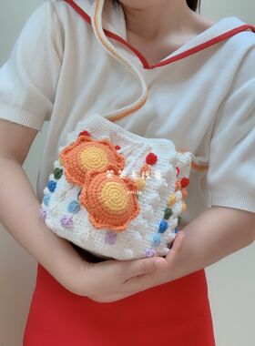 彩虹球斜挎包泫雅彩色百搭钩针