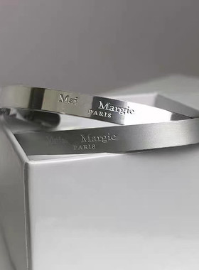 手镯钛钢磨砂反转LOGO手饰欧美开口简约手环情侣配饰