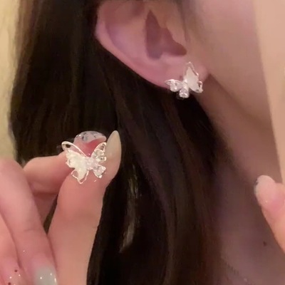 精致蝴蝶耳钉银耳环9999纯银女