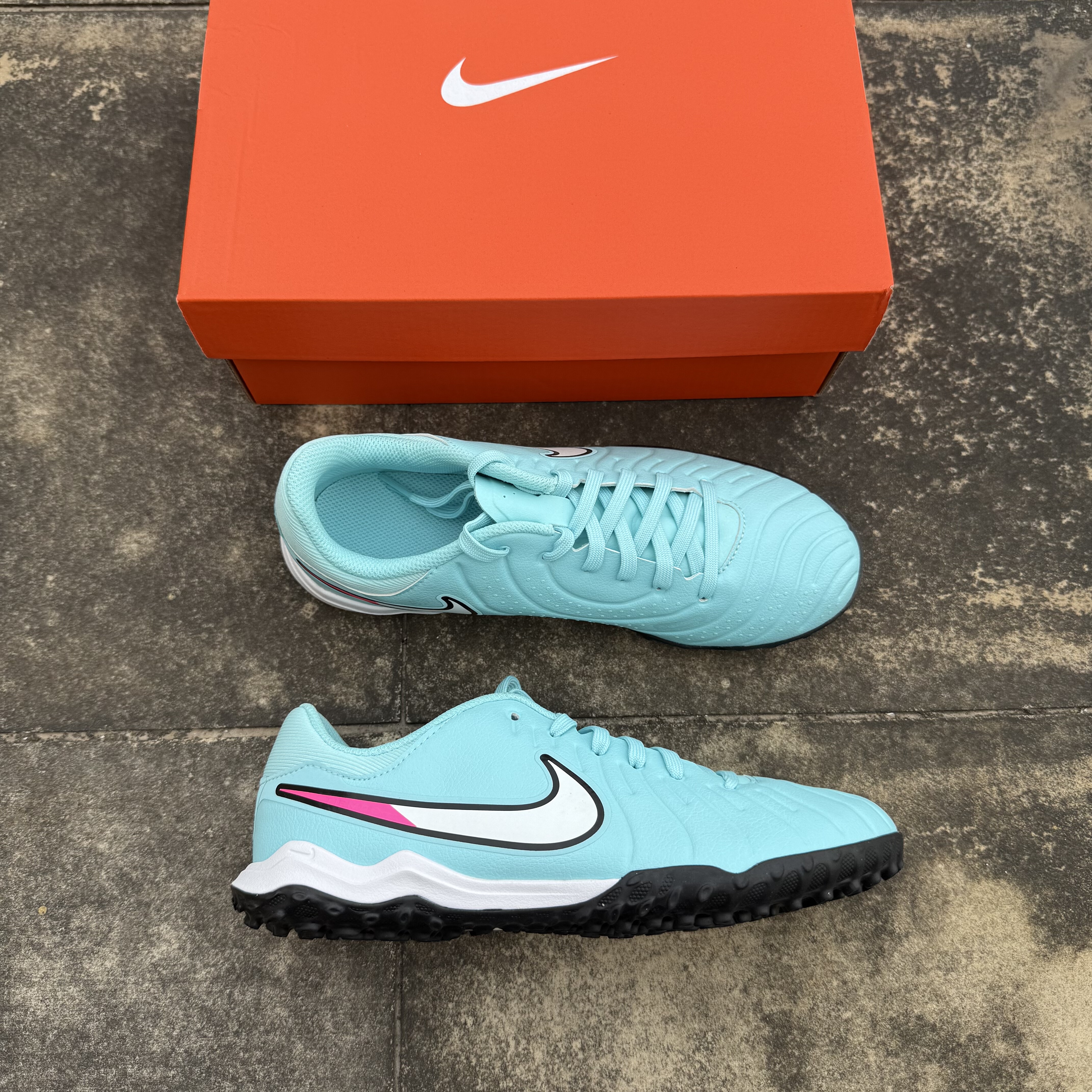 耐克/NIKE 传奇10儿童中端TF碎钉训练比赛人工草足球鞋DV4351-401