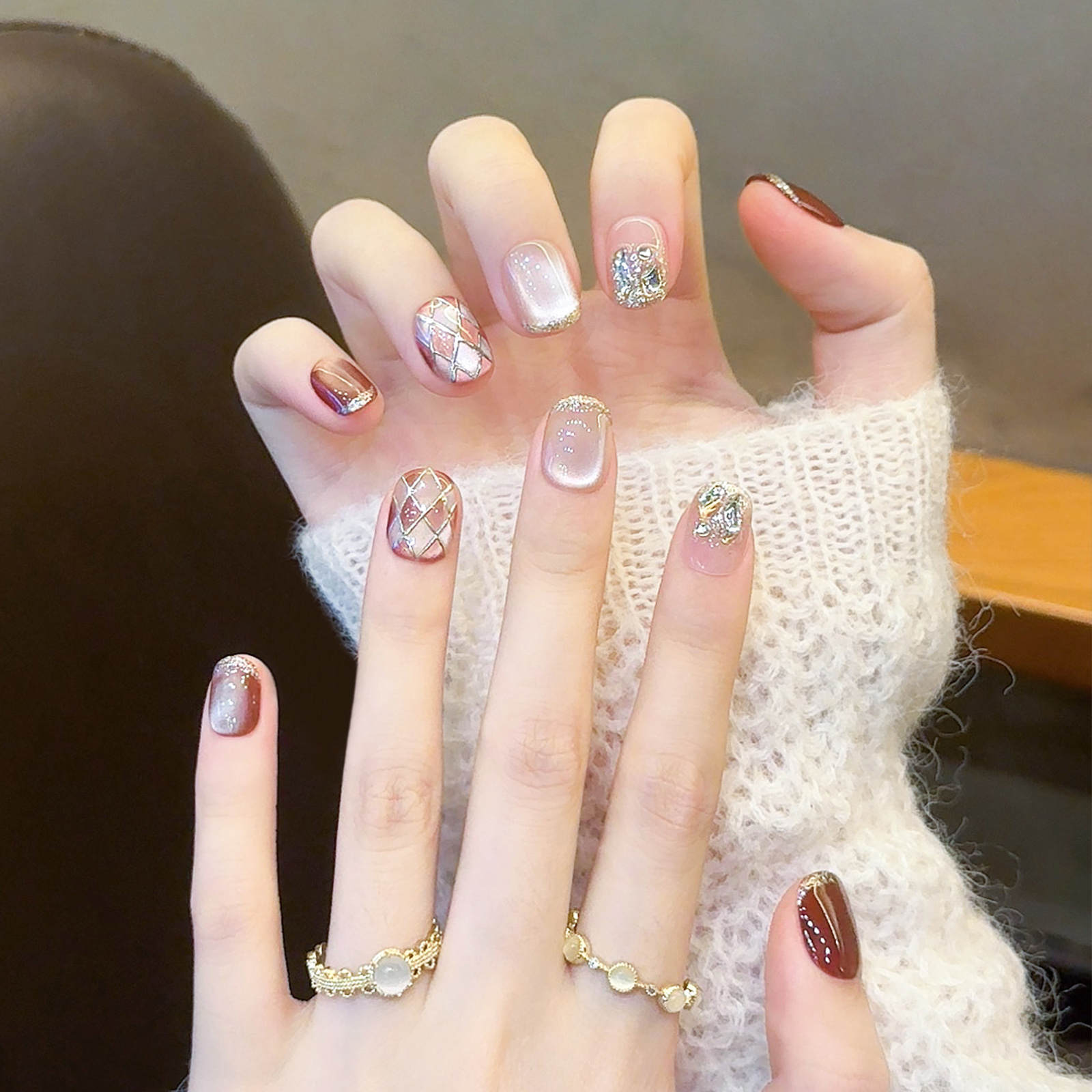 焦糖琥珀猫眼手工穿戴甲短款美甲