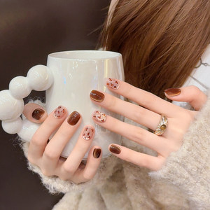 云皙焦糖豹纹秋冬穿戴甲短款猫眼手工美甲2026新款高级感指甲贴片