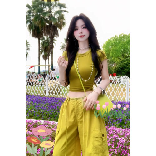 抹茶绿短袖T恤女夏2026新款圆领卷边修身上衣辣妹高腰露脐打底衫