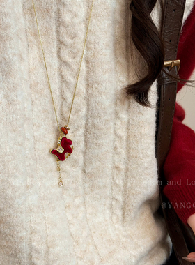 运气爆棚！红色丝绒小马项链女款本命年轻奢高级感毛衣链新年配饰