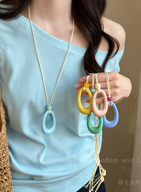 春夏多巴胺蓝色镂空水滴吊坠项链女小众百搭高级感锁骨链长款配饰