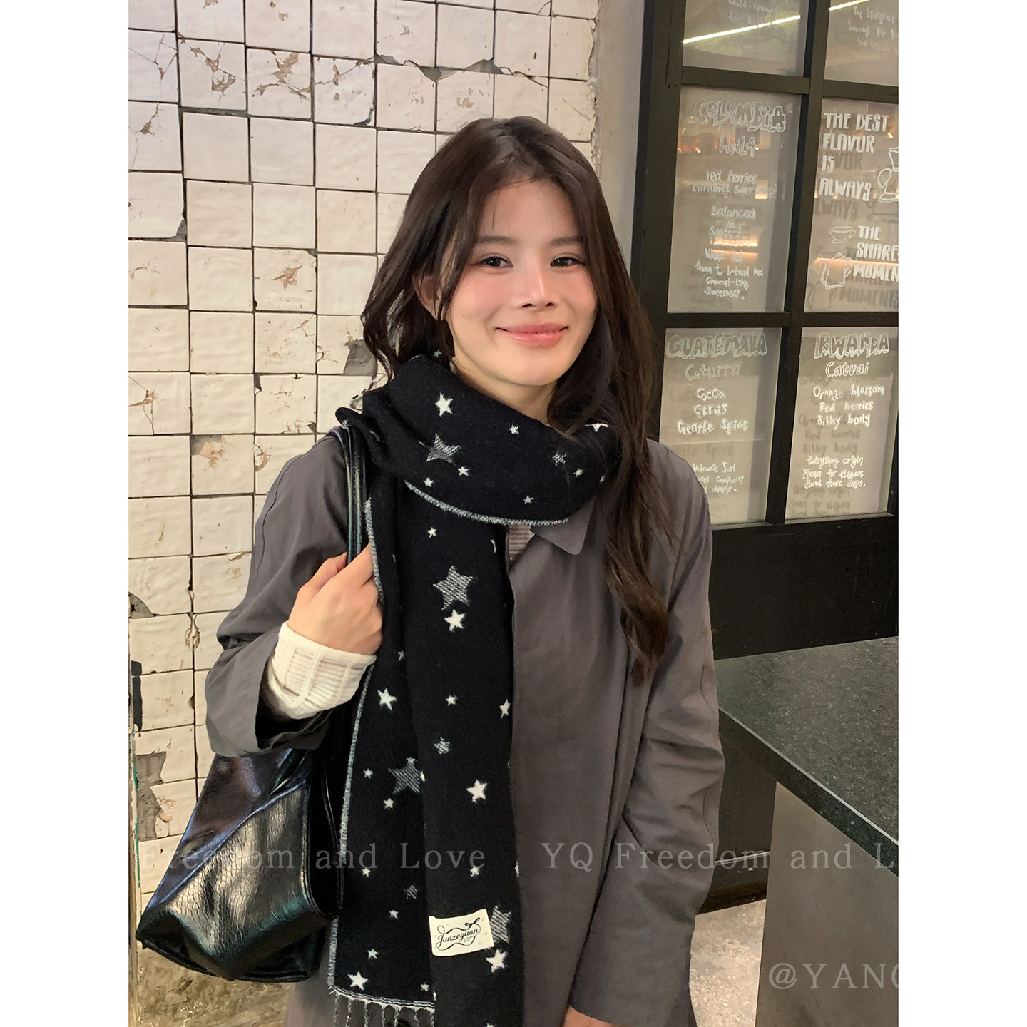 韩系双面黑色星星流苏针织围巾女秋冬保暖高级感披肩学生护颈围脖