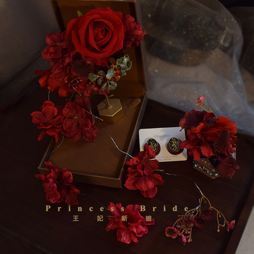 原创新品复古红小众写真手作发饰设计感新中式配饰晨袍样片头花女