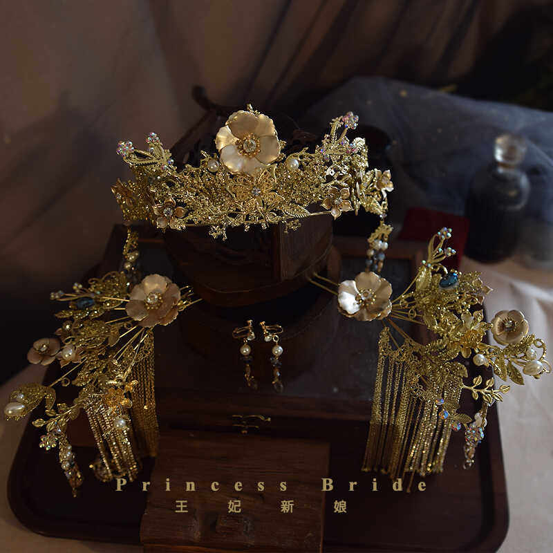 金色秀禾服唯美古装新娘头饰