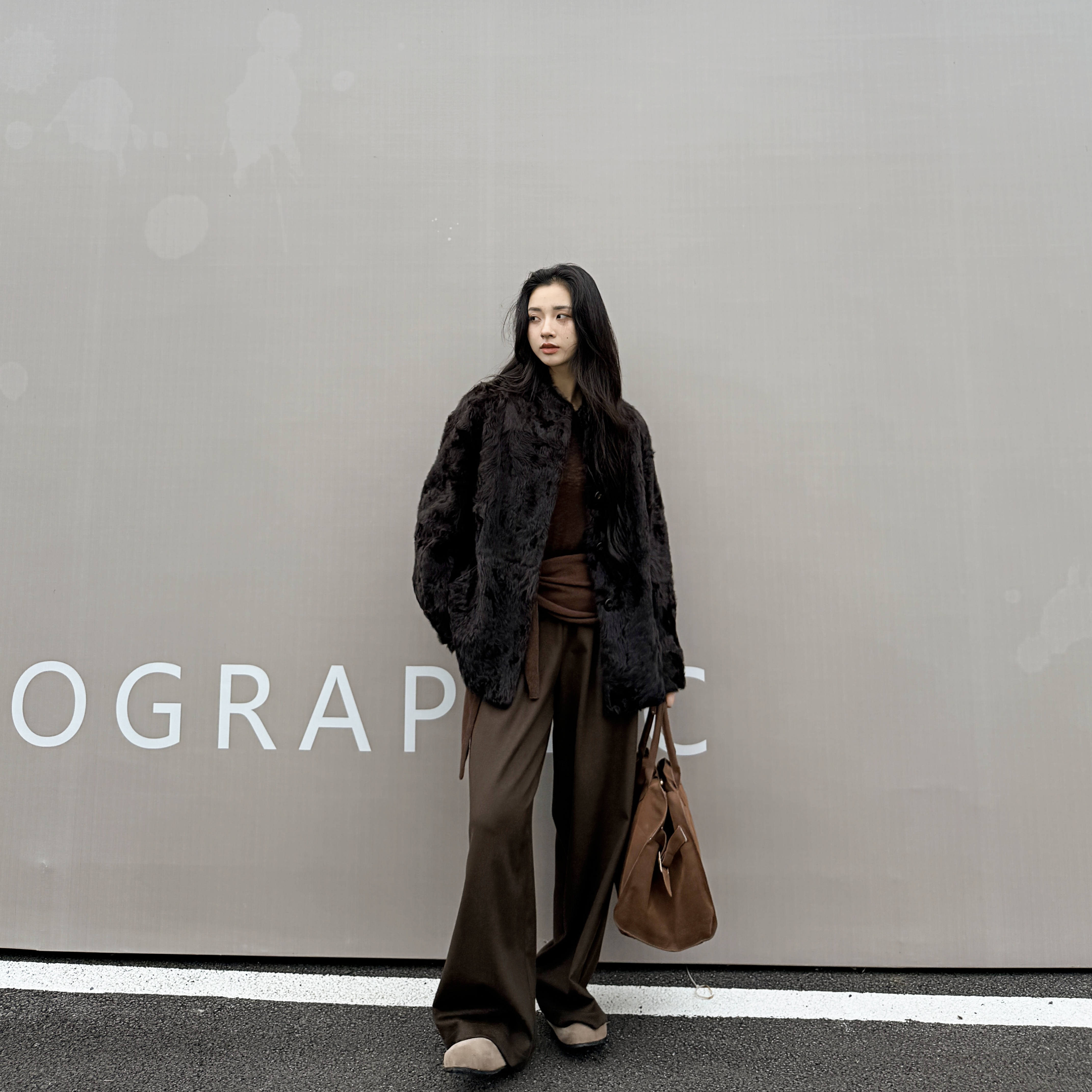 荒野回响丨象羔羊皮毛一体丨缎面波光感优雅奢华皮草外套-MY6304