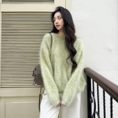 十一月软雾 MY6392 圆领羊绒衫 100山羊绒成衣拉毛 珠片花纱