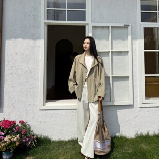 MY6787 有肌理干丝面料宽松风衣 风起长街 稀缺桑蚕丝·丝锦绉