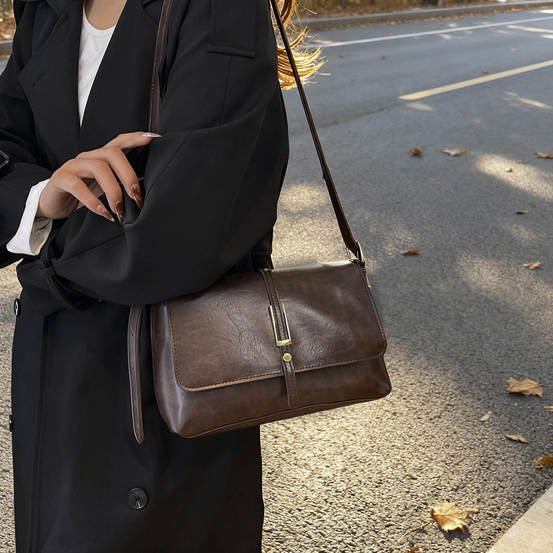 芊舒祺复古纯色休闲小方包女2026新款百搭单肩斜挎包欧美时尚棕色,箱包皮具/热销女包/男包,小方包,淘宝优惠券,粉丝福利购,淘宝优惠卷