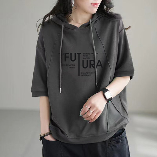 100%纯棉时尚连帽短袖T恤女