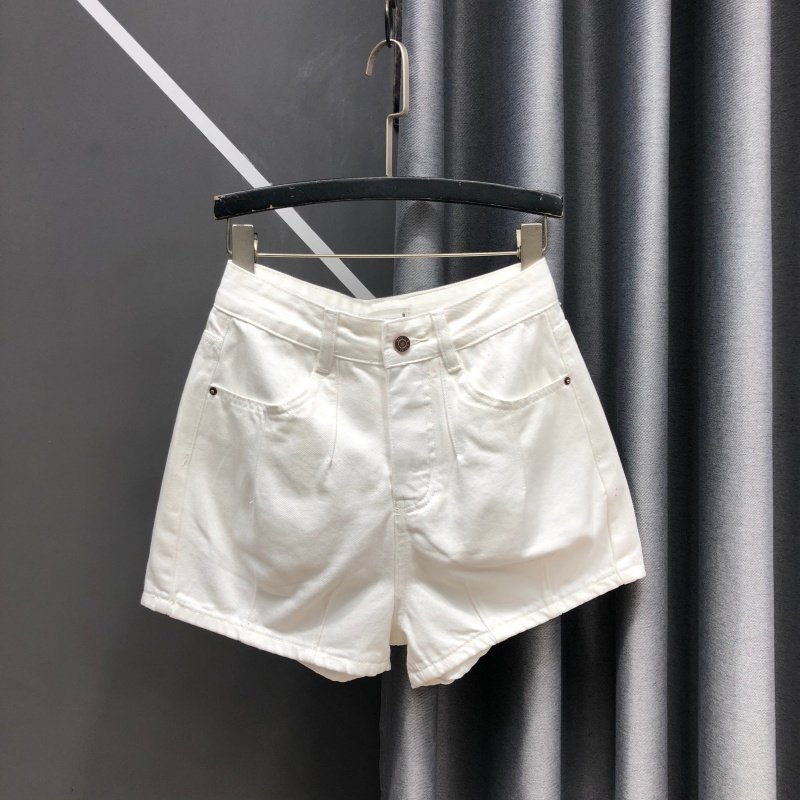 褶皱设计时尚简约高腰牛仔短裤女2026年春季新款百搭显瘦阔腿热裤,女装/女士精品,牛仔裤,淘宝优惠券,粉丝福利购,淘宝优惠卷