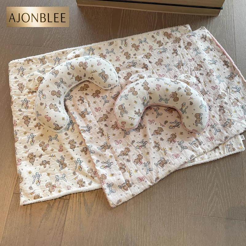 猫咪小毯子布偶小猫睡觉保暖毛毯银渐层防着凉小被子月牙u型枕头,宠物/宠物食品及用品,猫狗垫子,淘宝优惠券,粉丝福利购,淘宝优惠卷