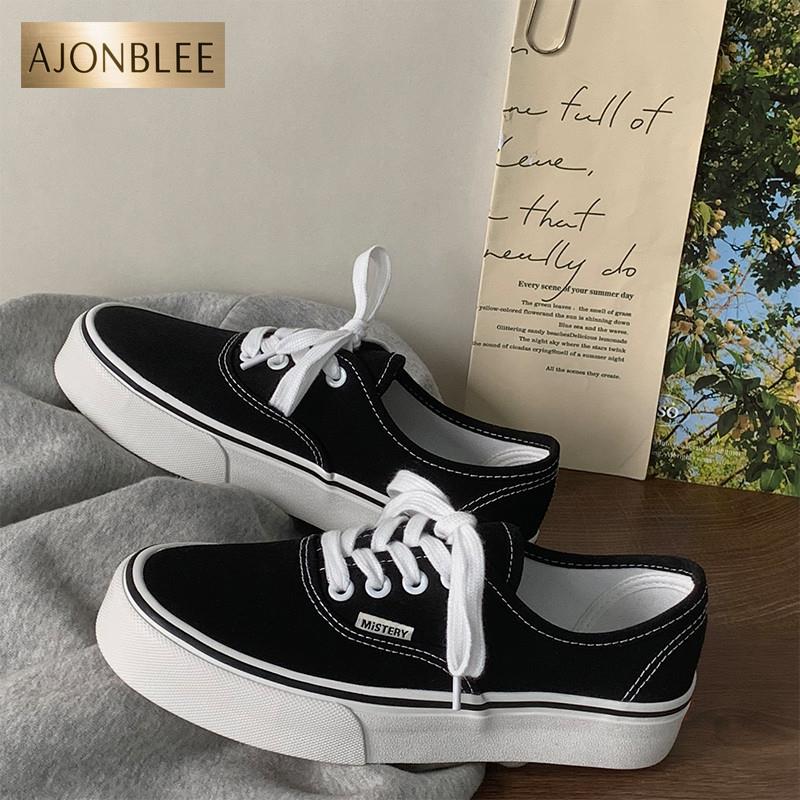 鞋子男情侣运动透气百搭潮鞋休闲鞋黑色帆布鞋男女纯色学生滑板鞋