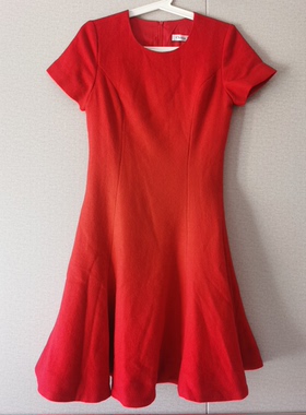 新品羊毛连衣裙收腰大摆圆领短袖裙高端优雅气质时尚魅力精品舒适