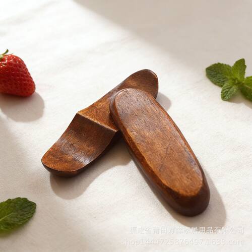 陀螺创意居家日式筷架 家用餐具木质筷托 原木手工水抛楠木筷架