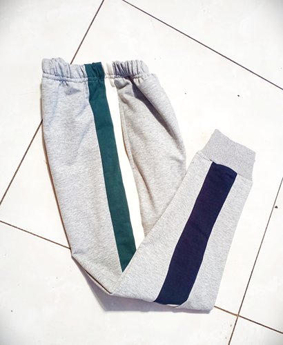 中小学生校服裤子浅灰色运动长裤