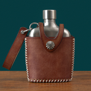 二十四街 复古全手工全手工植鞣牛皮高档不锈钢随身加厚真皮酒壶
