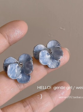 蓝色花朵耳环小众高级感蚊香盘耳夹复古花瓣气质轻奢滴釉耳钉耳饰