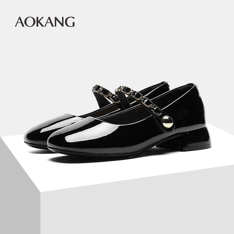 奥康春季新款女鞋漆皮一字带