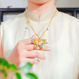 2025新款沙金庄生晓梦脉脉花蝶项链双面蝴蝶吊坠甜美百搭女士吊坠