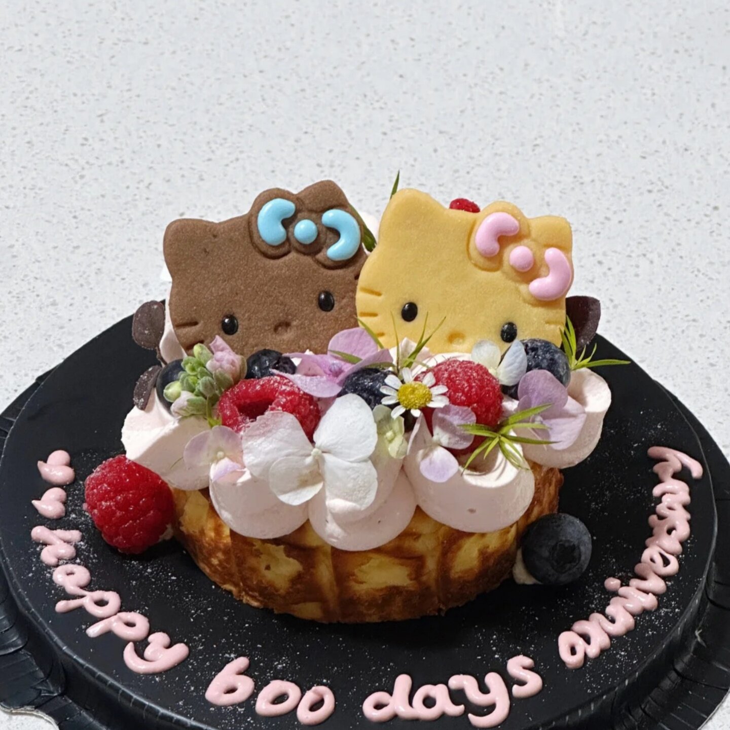 纯手工kt猫糖霜黄油曲奇kitty饼干礼盒宝宝满月酒摆台小红书儿童