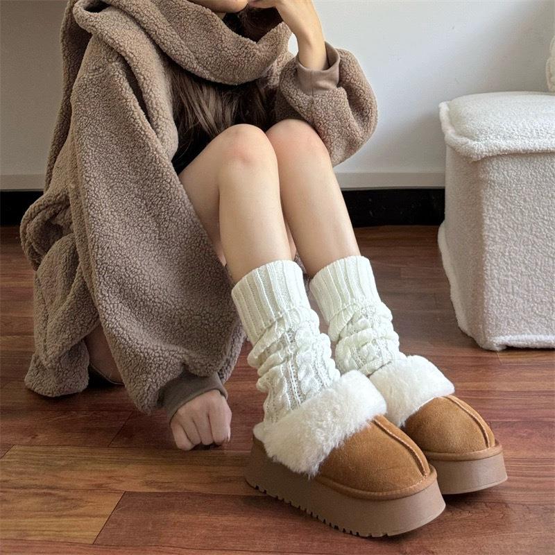 秋冬显瘦百搭纯色卷边麻花