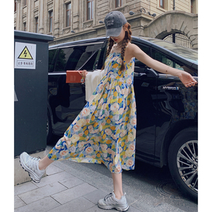 碎花吊带连衣裙两件套2024夏季新款甜美油画显瘦防晒开衫套装长裙