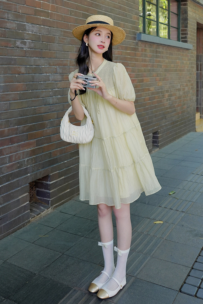 2023夏季女士宽松连衣裙新款宽松娃娃裙法式甜美小个子流行中长裙,女装连衣裙,铱本正襟