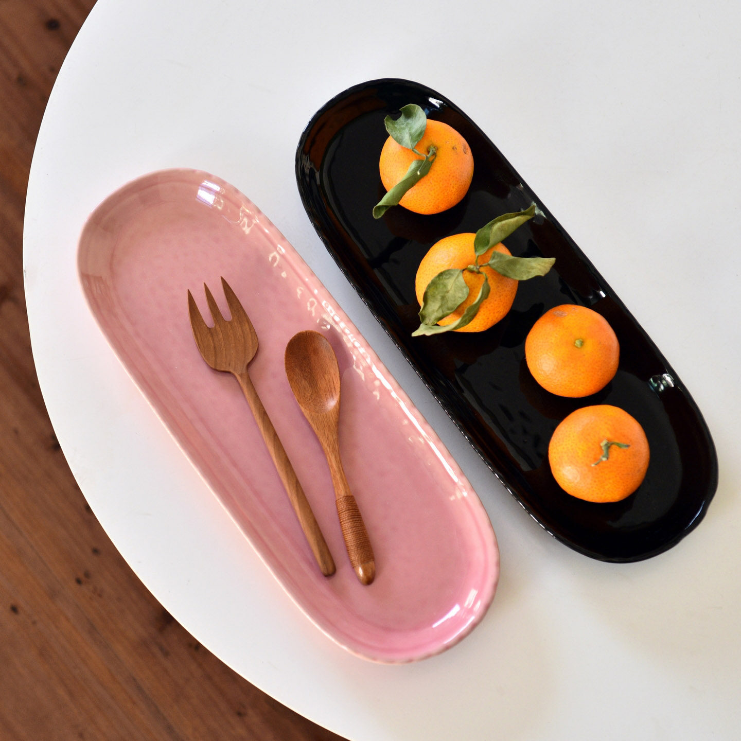 雅泥高温陶瓷椭圆长条盘子手捏肌理波浪口纯色美食摆盘早餐油条盘,餐饮具,盘,淘宝优惠券,粉丝福利购,淘宝优惠卷