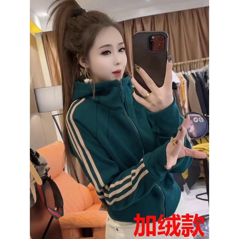 秋冬连帽加绒加厚欧货保暖外套