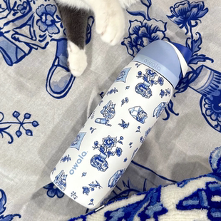 Owala新款UO联名delft cat蓝色猫咪保温保冷杯带吸管运动水壶32oz