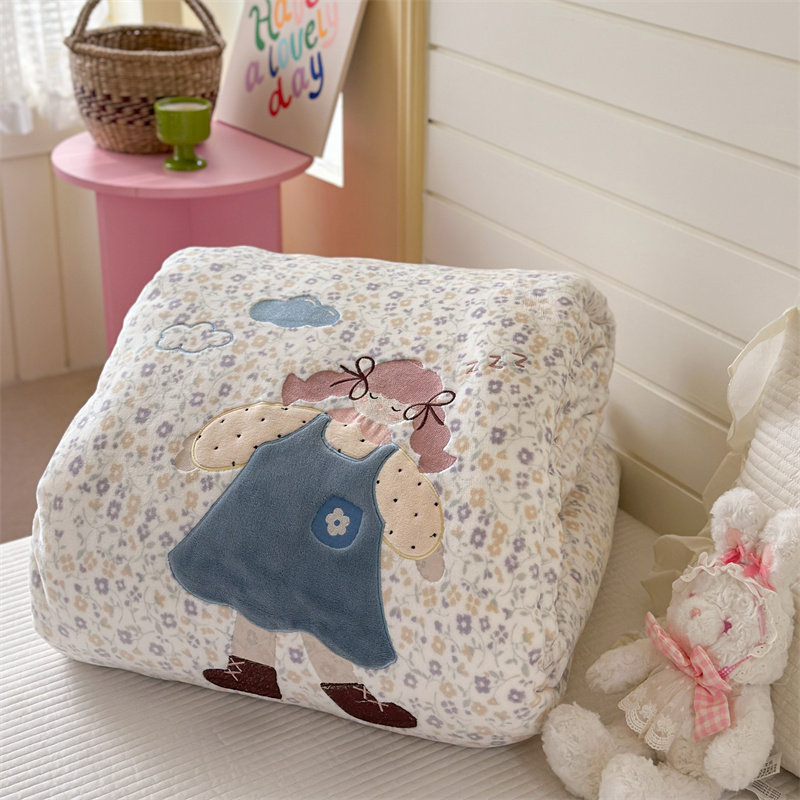 可爱贴布绣加厚牛奶绒冬被ins毛球珊瑚绒保暖春秋被软糯亲肤被褥,床上用品,化纤被,淘宝优惠券,粉丝福利购,淘宝优惠卷