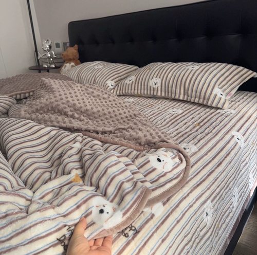 秋冬款加厚豆豆绒牛奶绒床盖四件套双面绒被套床罩夹棉床盖三件套