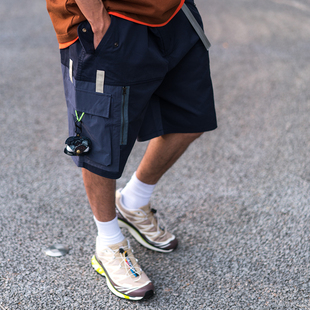 升空户外机能多袋拼接短裤 Lift off