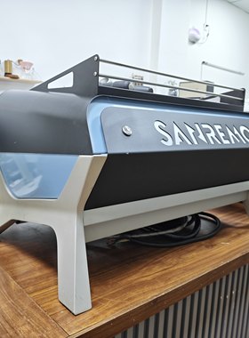 Sanremo/赛瑞蒙F18咖啡机意式商用多锅炉2018年出厂专业级高质量