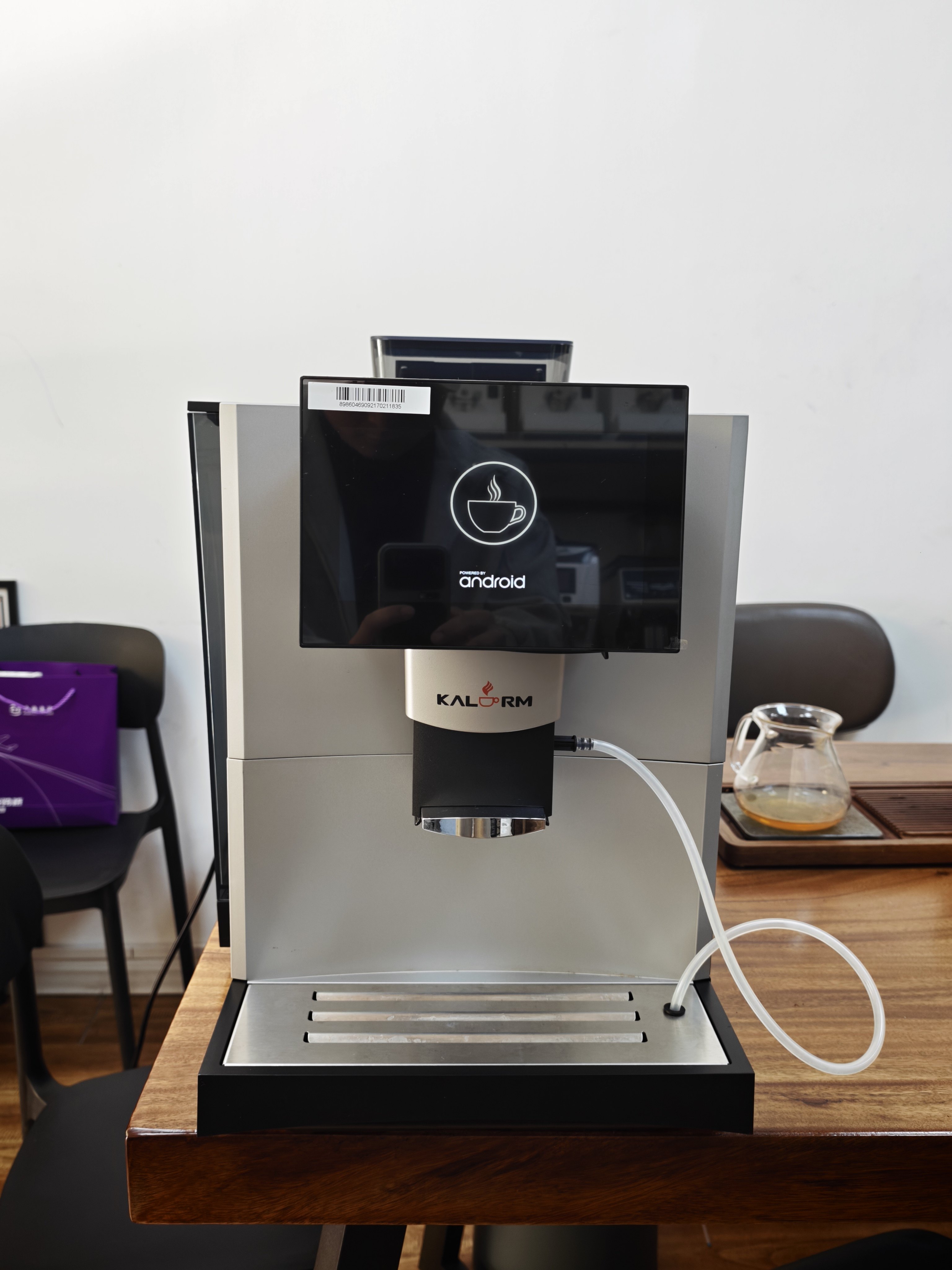 二手/咖乐美E30商用全自动研磨美式意式拿铁咖啡机办公室酒店用