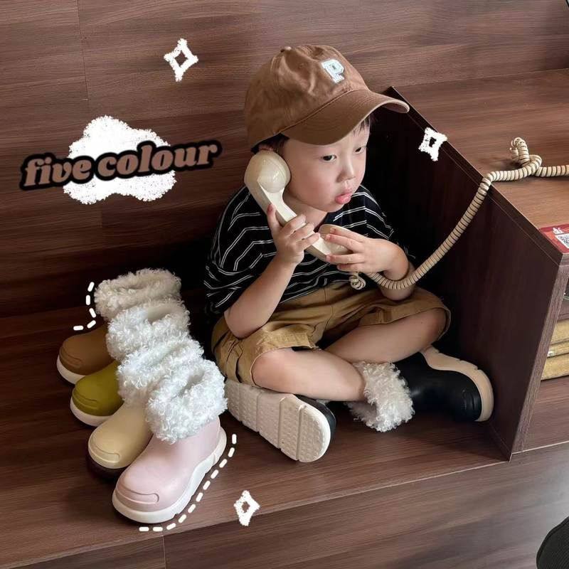 儿童雨鞋女款男孩雨靴雨衣宝宝水鞋套鞋加绒男童女童幼儿防水胶鞋