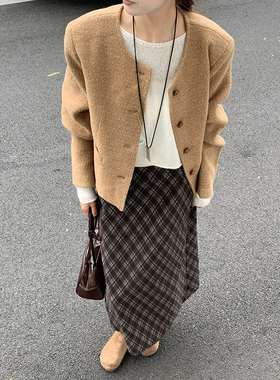 CoMo 小香风外套女羽绒短款富家千金感新款高端气质保暖8163