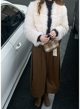 CoMo 冬季白色仿狐狸毛短款外套韩系显贵毛绒上衣温柔千金风8019