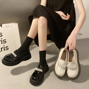 女2025新款 百搭单鞋 秋季 法式 英伦风乐福鞋 黑色厚底珍珠复古小皮鞋